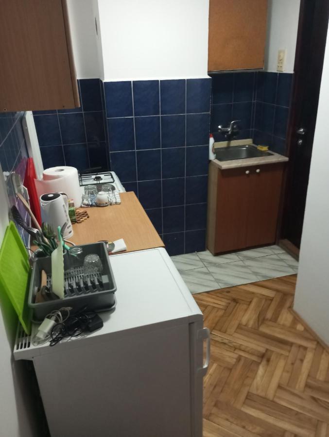 Airport Md Rooms Belgrade Extérieur photo